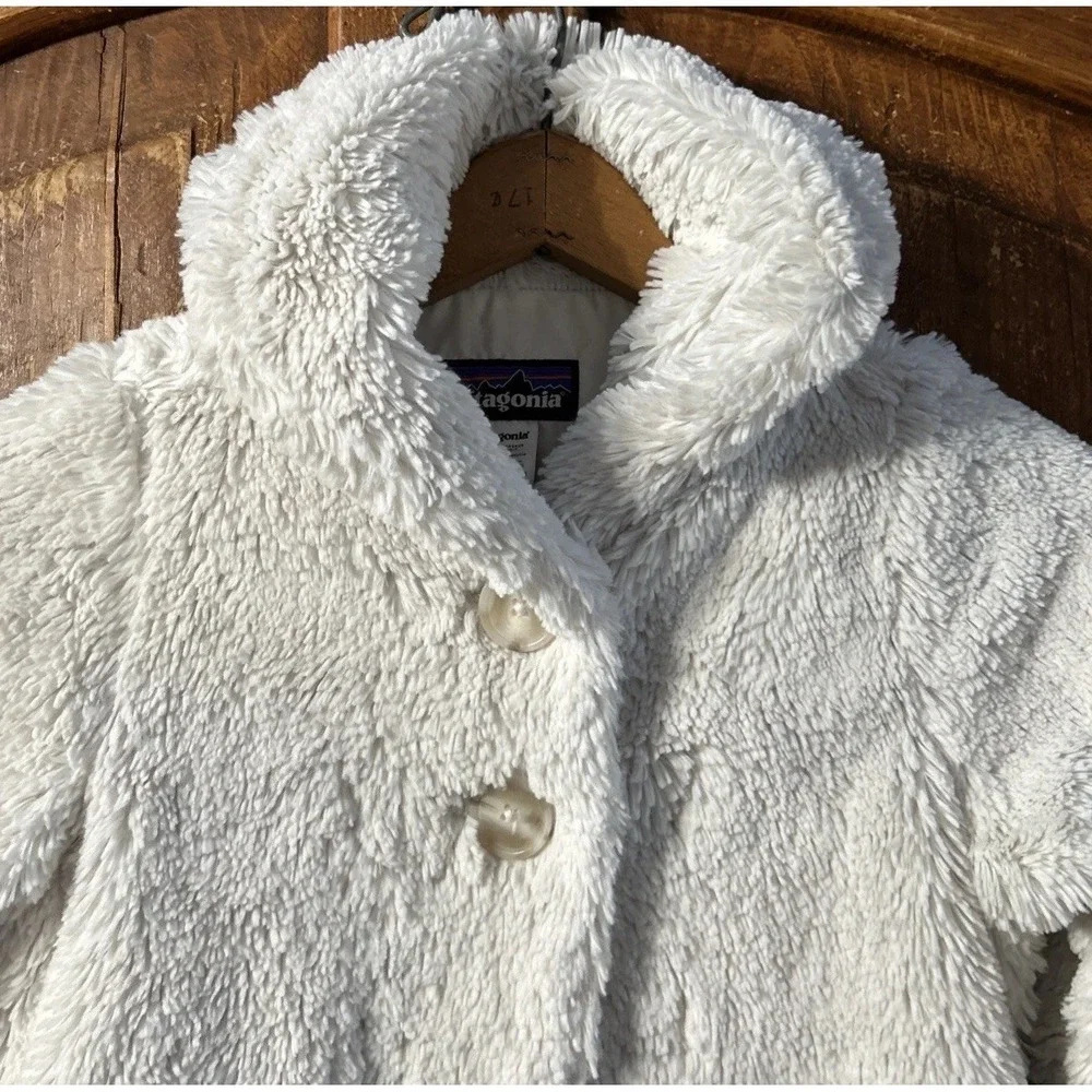 RARE Girls‎ Patagonia Pelage FLUFFY Fleece Jacket Birch White Sz 8 65591